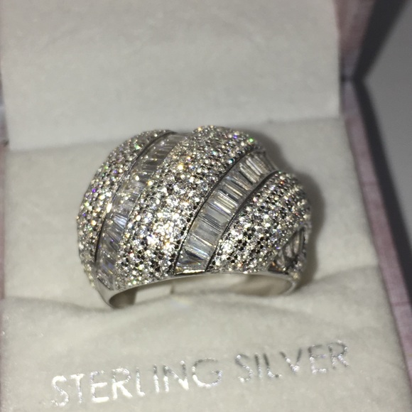 14k white gold lab diamond statement ring band - Picture 8 of 8